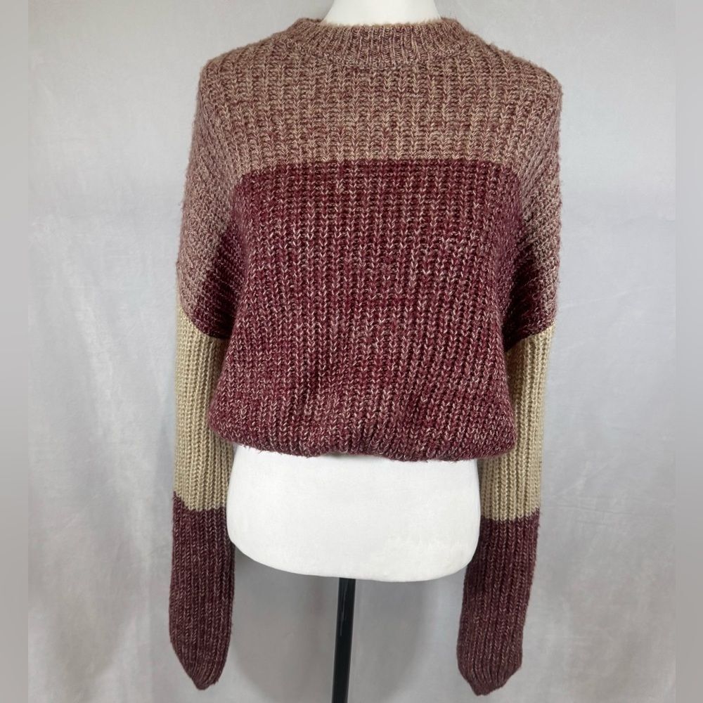 Burgundy wine and mocha long lantern sleeve cropped sweater size XL